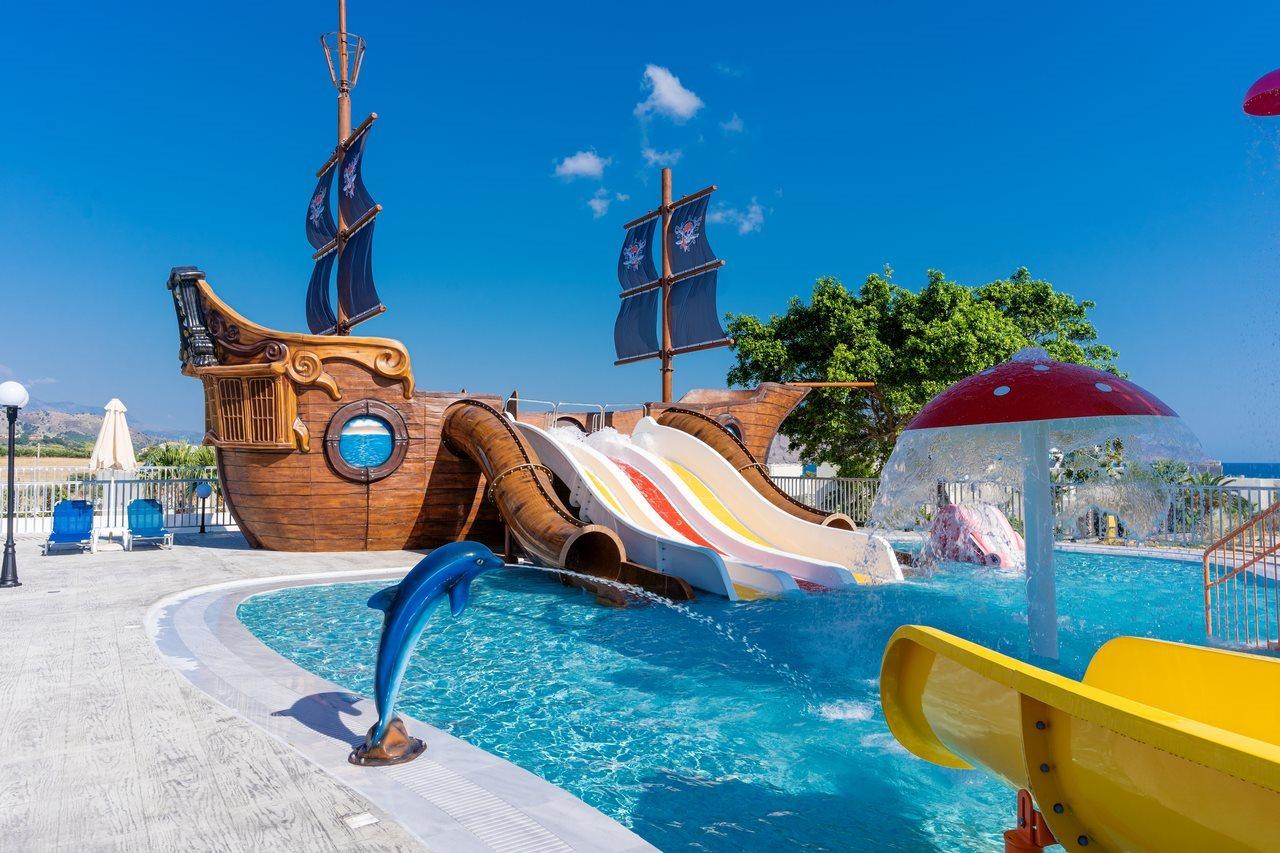 Georgioupolis Suites Asprouliánoi 외부 사진