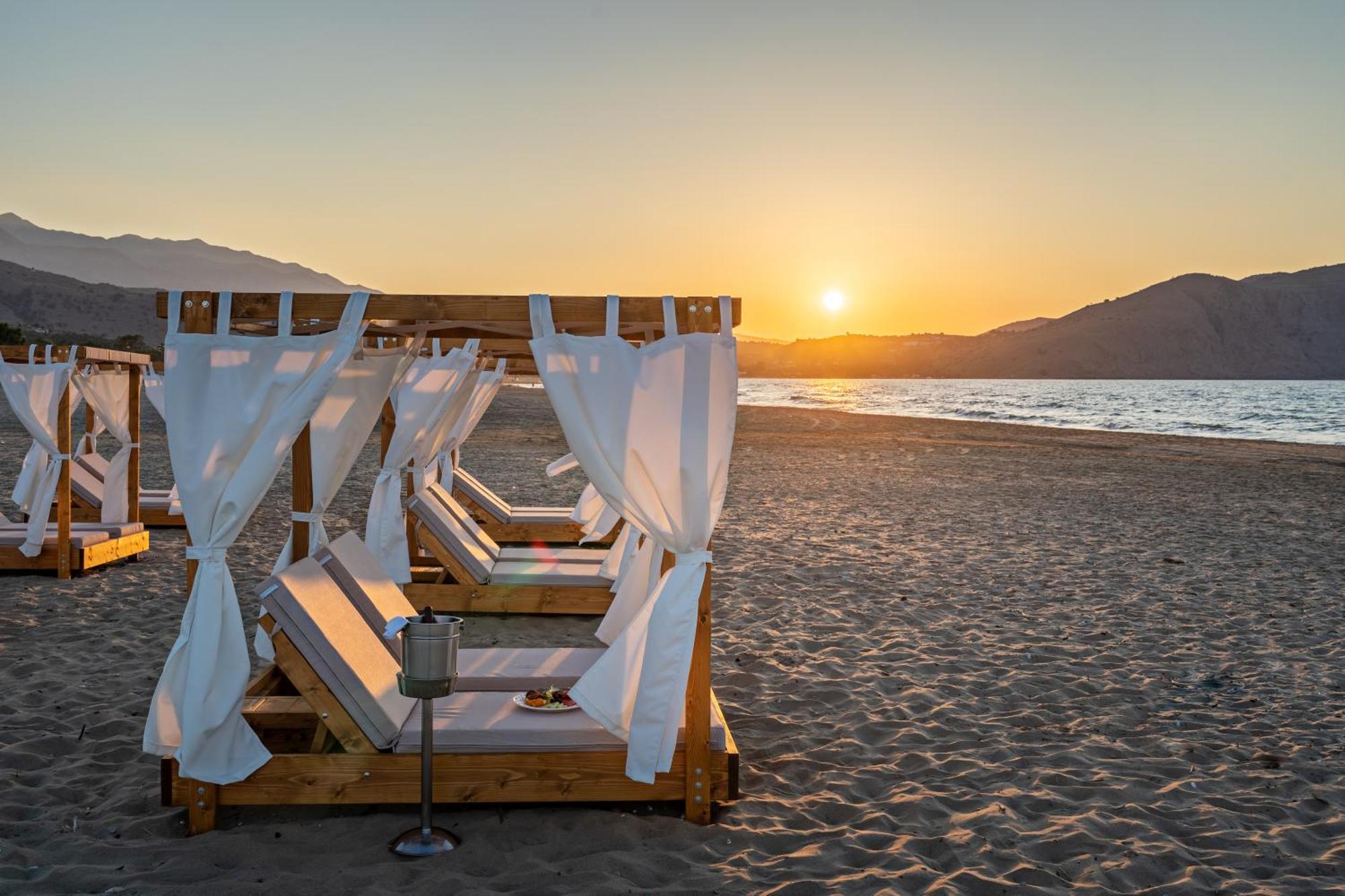 Georgioupolis Suites Asprouliánoi 외부 사진